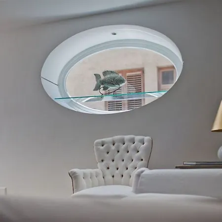 Hotell La Settima Luna 3*